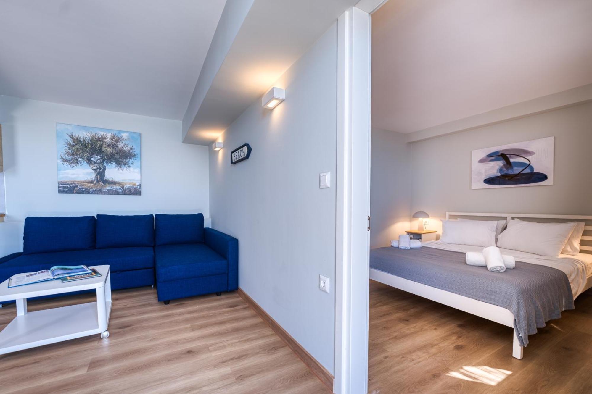 Glyfa Beach Villas Barbati Exterior photo