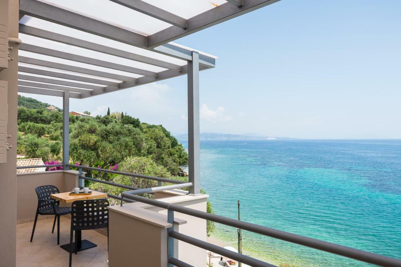 Glyfa Beach Villas Barbati Exterior photo