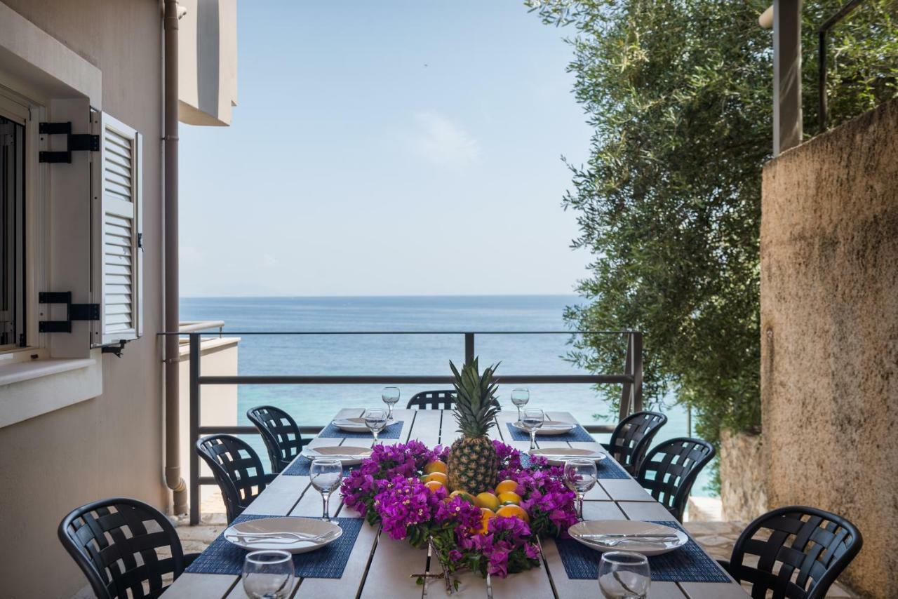 Glyfa Beach Villas Barbati Exterior photo