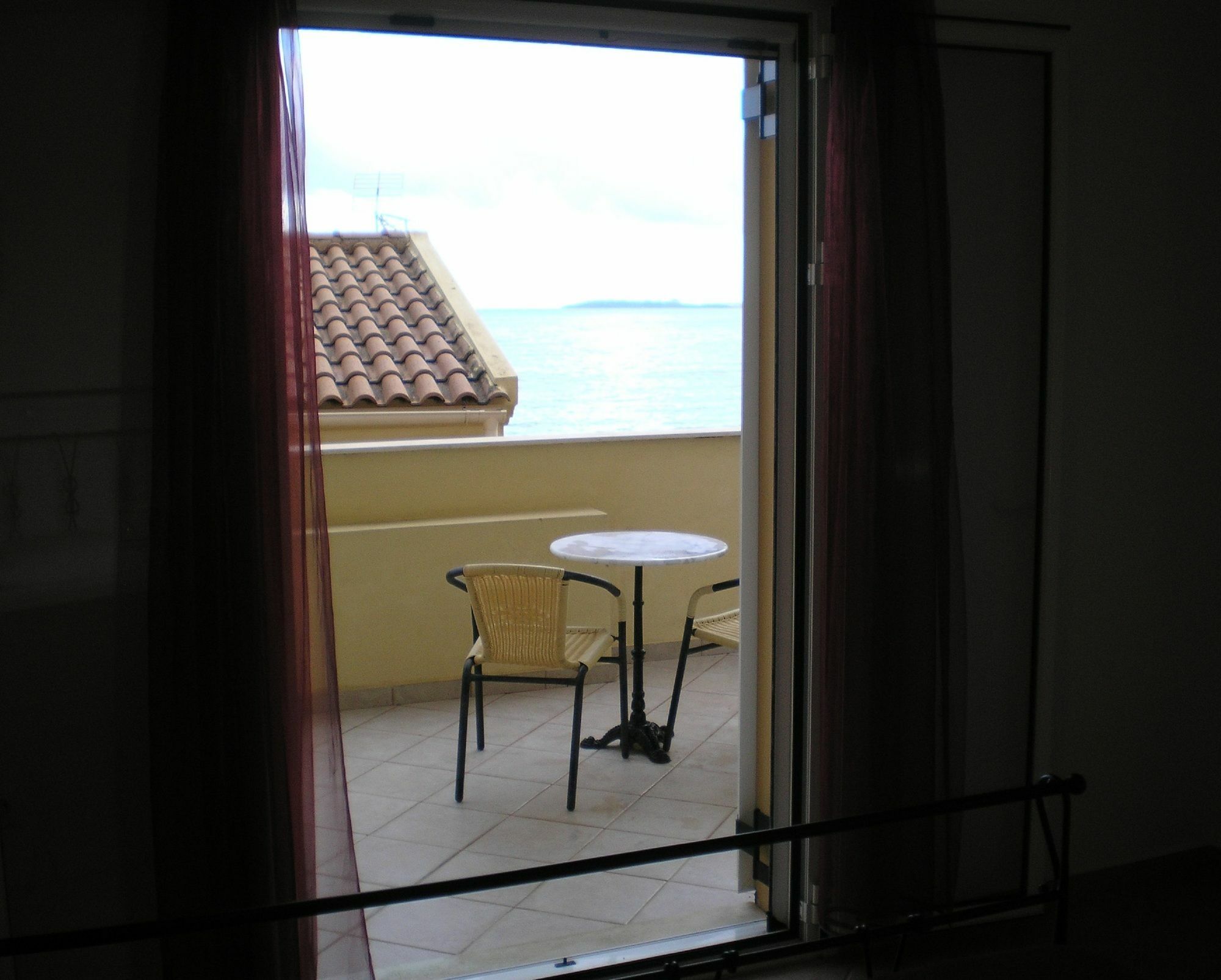 Glyfa Beach Villas Barbati Exterior photo