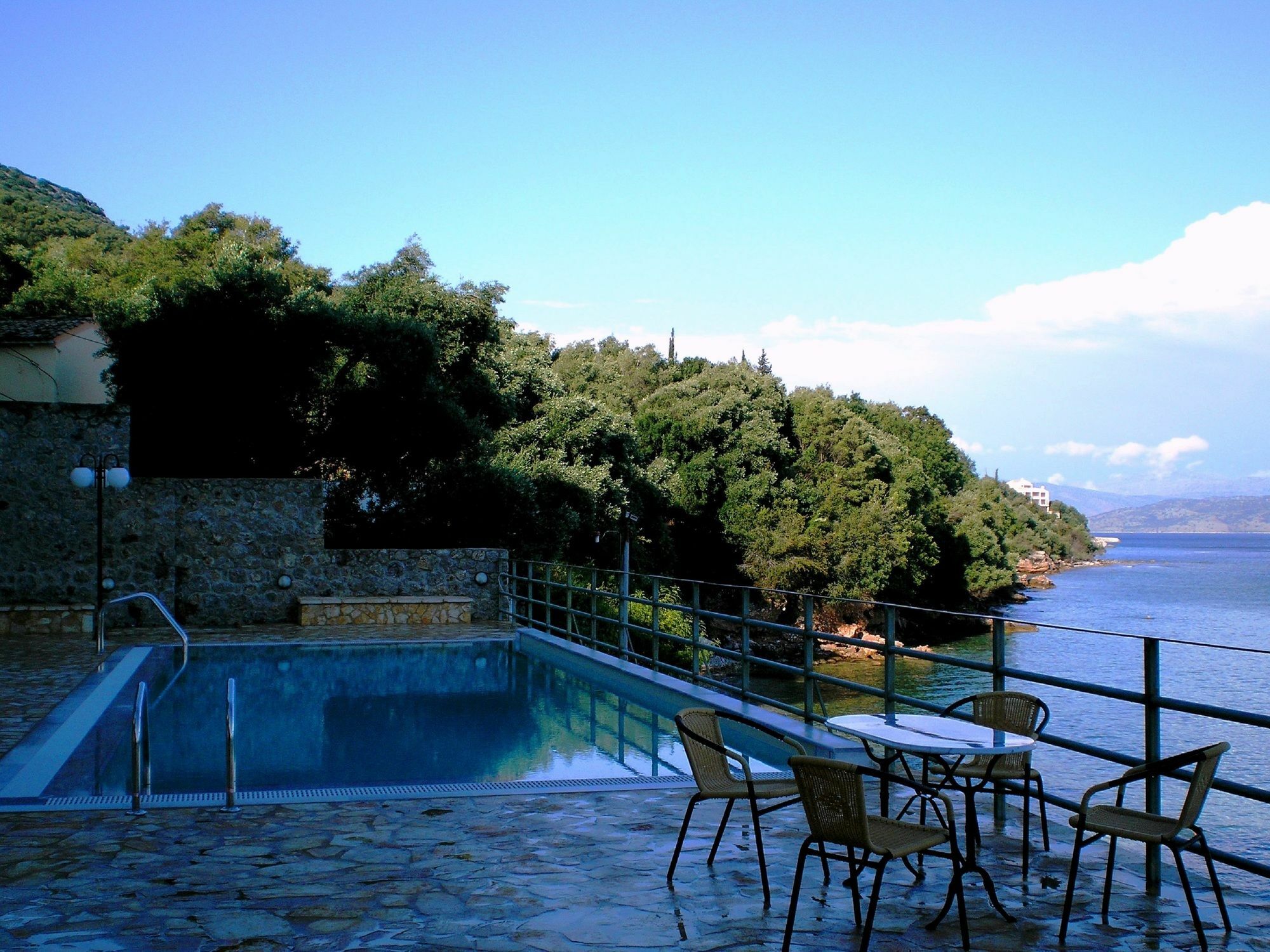 Glyfa Beach Villas Barbati Exterior photo