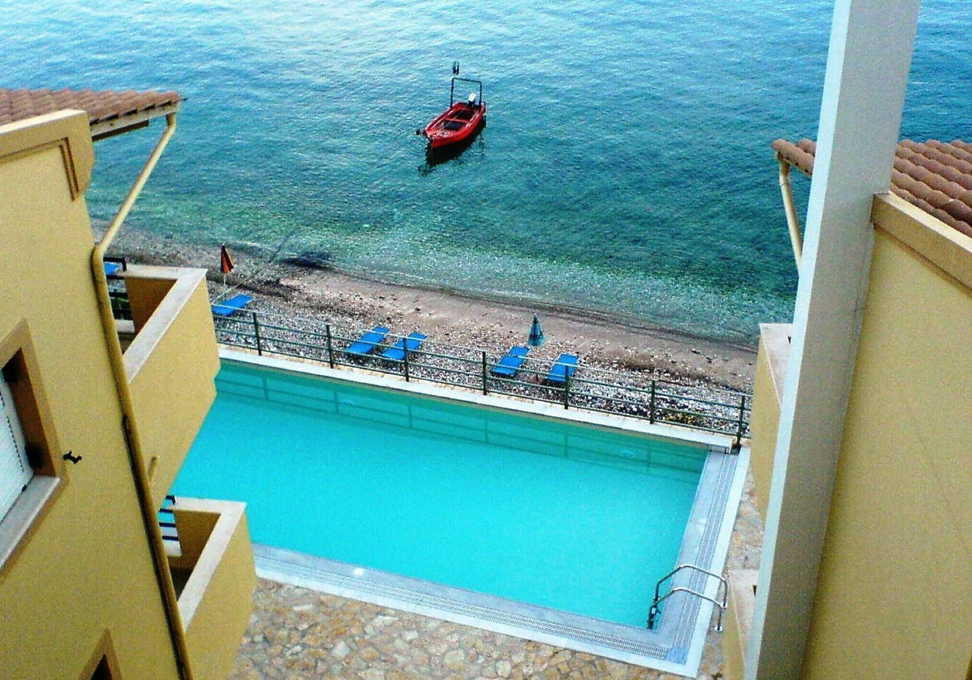 Glyfa Beach Villas Barbati Exterior photo