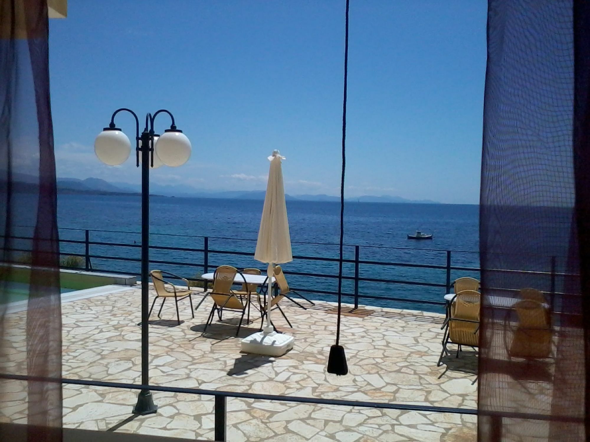 Glyfa Beach Villas Barbati Exterior photo