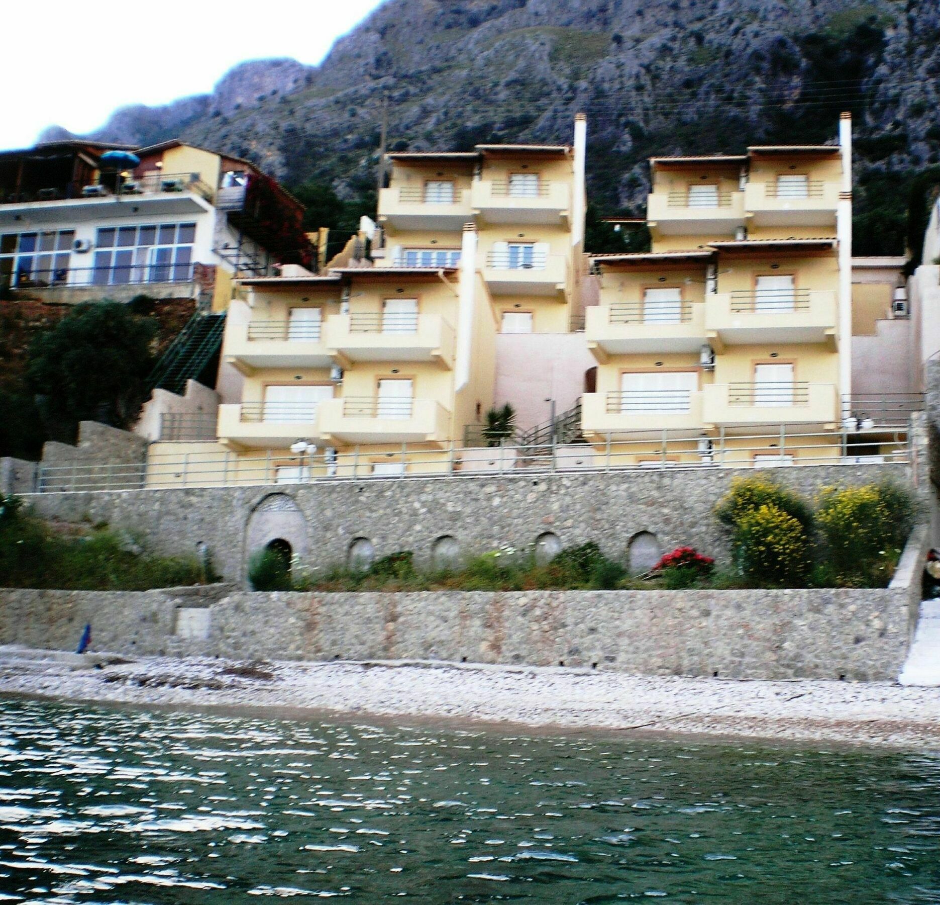 Glyfa Beach Villas Barbati Exterior photo